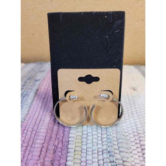 (3 for $15)~JoMa~ Silvertone Hoop Earrings- NWT - Picture 1 of 3